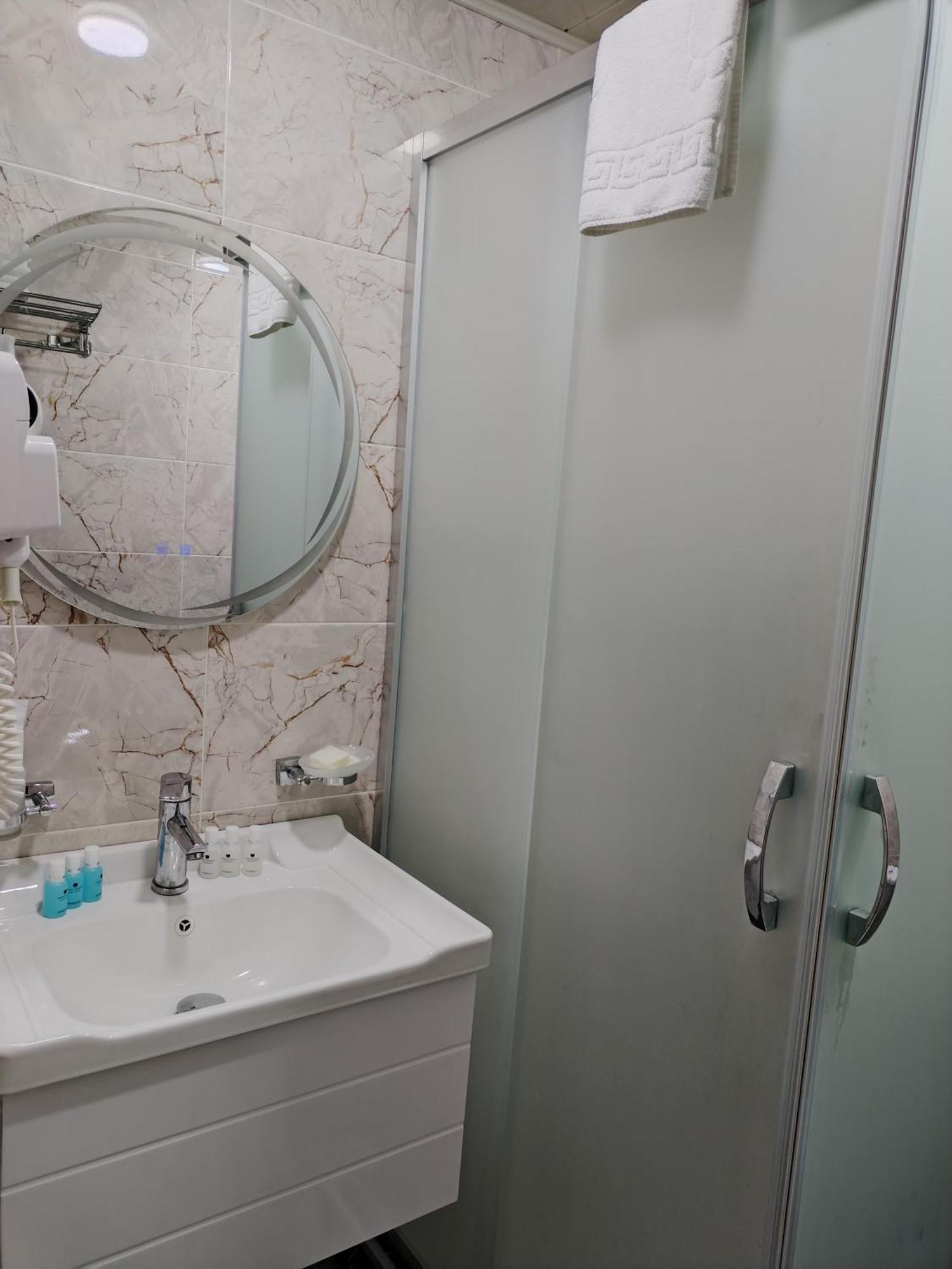 Pera Hotel Baku Luaran gambar